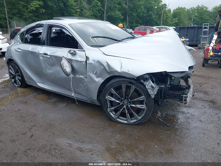 2022 Lexus Is VIN JTHGZ1B23N5049906 IAAI salvage auction — ROLLOVER, Salvage Title, sold $1,250 on 2026-07-08 (photo 1)