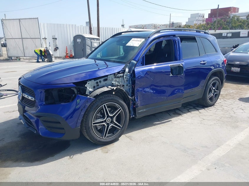 2023 Mercedes-benz Glb VIN W1N4M4GB0PW332377 IAAI salvage auction — LEFT & RIGHT, Salvage (Arizona), sold $11,450 on 2026-07-13 (photo 2)
