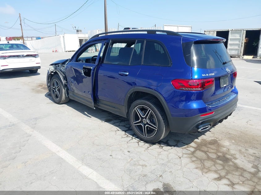 2023 Mercedes-benz Glb VIN W1N4M4GB0PW332377 IAAI salvage auction — LEFT & RIGHT, Salvage (Arizona), sold $11,450 on 2026-07-13 (photo 3)