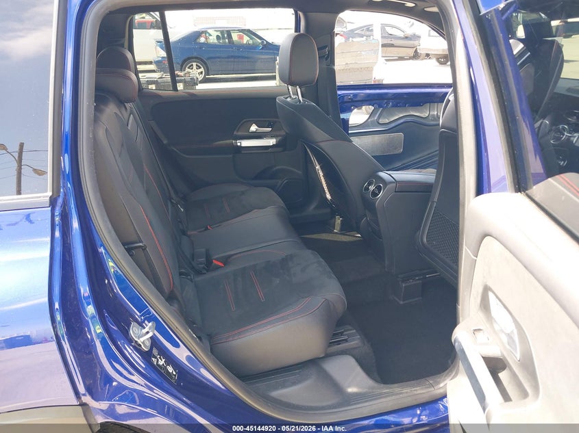 2023 Mercedes-benz Glb VIN W1N4M4GB0PW332377 IAAI salvage auction — LEFT & RIGHT, Salvage (Arizona), sold $11,450 on 2026-07-13 (photo 8)