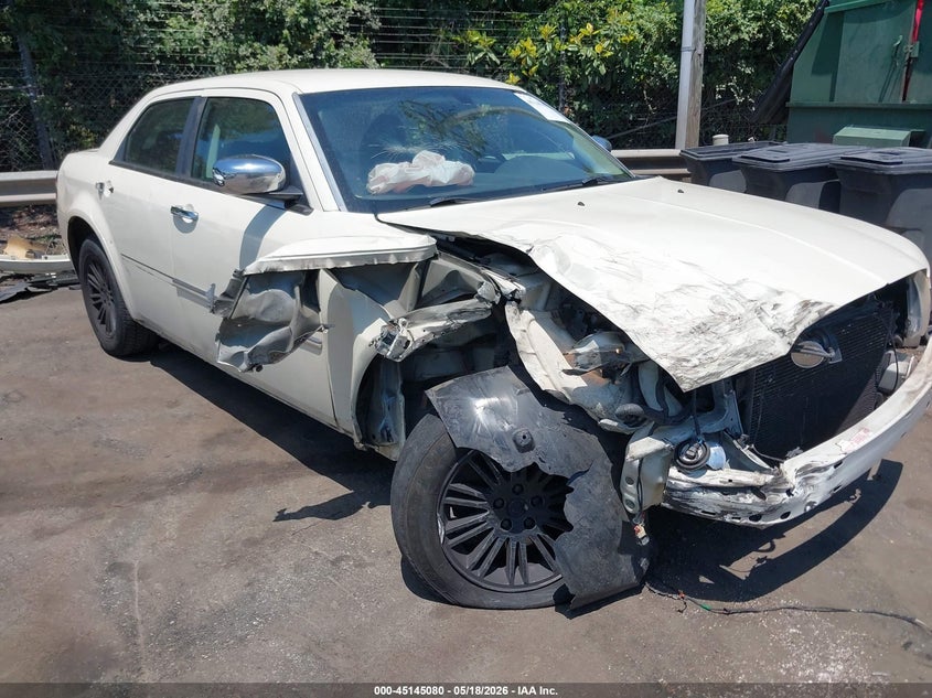 2010 Chrysler 300 VIN 2C3CA1CV3AH281168 IAAI salvage auction — RIGHT FRONT, Salvage (North Carolina), sold $325 on 2026-08-27 (photo 1)