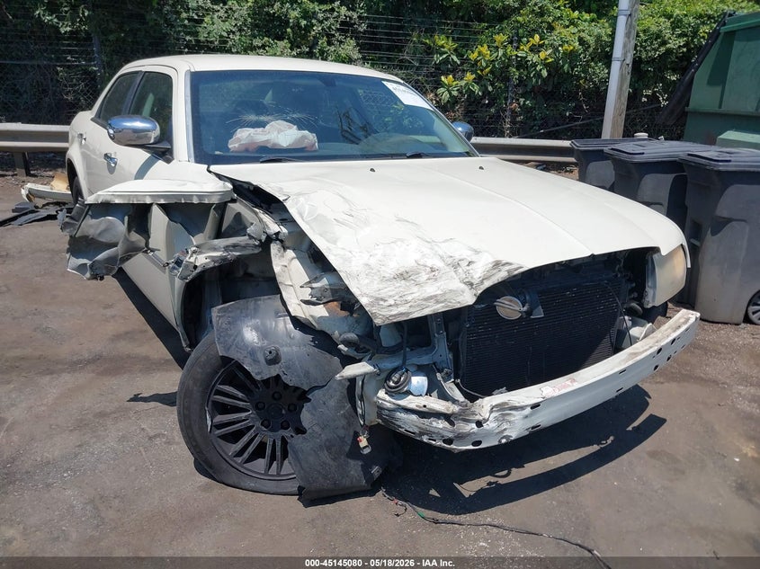 2010 Chrysler 300 VIN 2C3CA1CV3AH281168 IAAI salvage auction — RIGHT FRONT, Salvage (North Carolina), sold $325 on 2026-08-27 (photo 6)