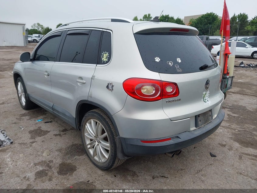 2009 Volkswagen Tiguan VIN WVGAV95NX9W530447 IAAI salvage auction — RIGHT FRONT, Clear (Oklahoma), sold $750 on 2026-07-15 (photo 3)
