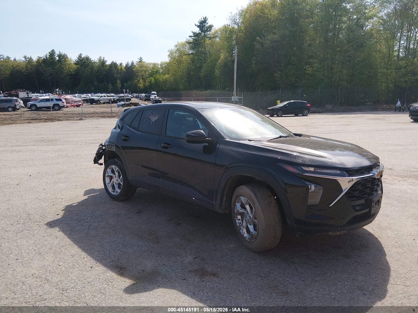 2024 Chevrolet Trax VIN KL77LFE21RC015702 IAAI salvage auction — LEFT SIDE, Salvage (Maine), sold $2,200 on 2026-07-06 (photo 1)