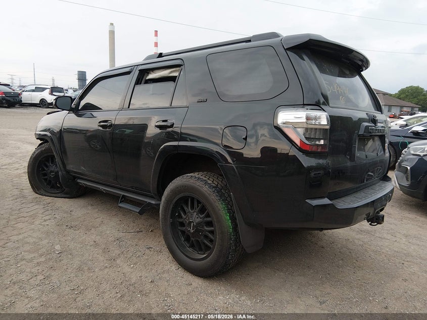 2018 Toyota 4runner VIN JTEBU5JR9J5549476 IAAI salvage auction — FRONT END, Salvage Title, sold $5,600 on 2026-07-29 (photo 3)