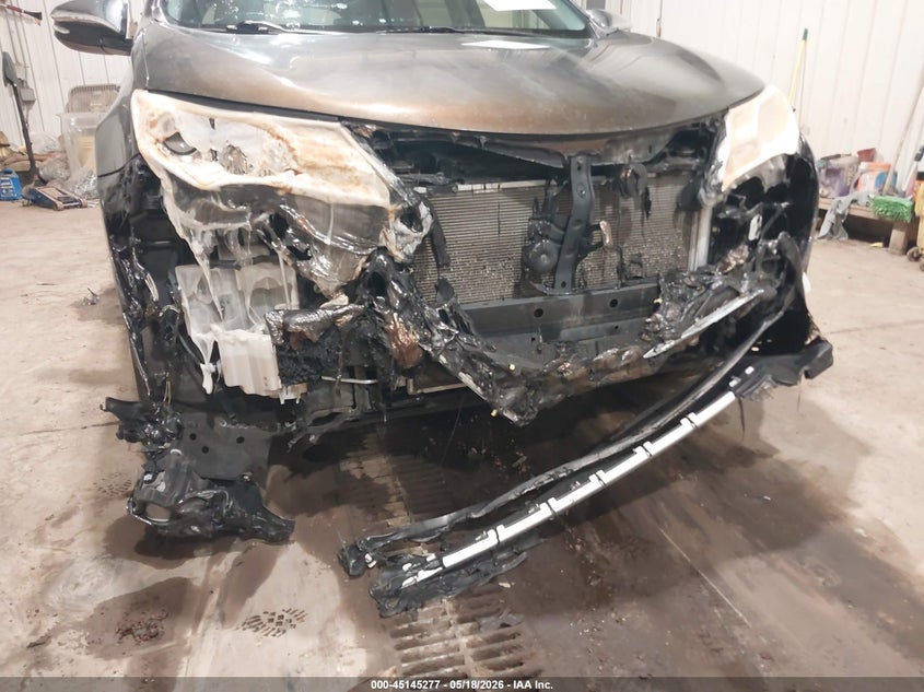 2015 Toyota Rav 4 VIN JTMRFREV7FJ030890 IAAI salvage auction — EXTERIOR BURN, Salvage (Minnesota), sold $25 on 2026-07-28 (photo 6)