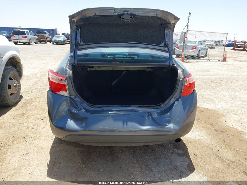 2018 Toyota Corolla VIN 5YFBURHE9JP808047 IAAI salvage auction — REAR END, Original (Texas), sold $3,500 on 2026-07-28 (photo 6)