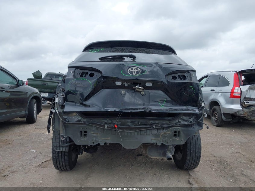 2022 Toyota Corolla cross VIN 7MUCAAAG9NV006871 IAAI salvage auction — REAR END, Original (Texas), sold $7,950 on 2026-07-15 (photo 6)