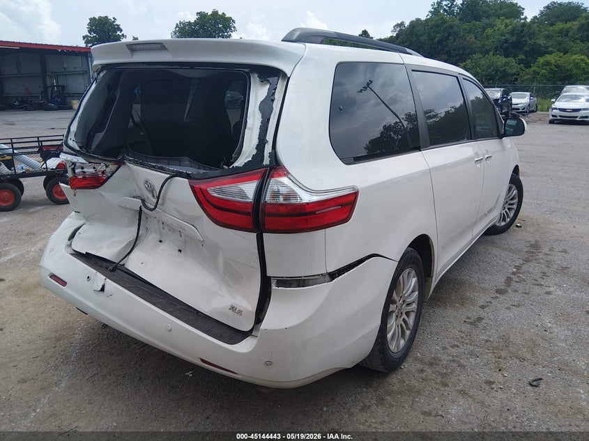 2017 Toyota Sienna VIN 5TDYZ3DC5HS889174 IAAI salvage auction — REAR END, Salvage (Louisiana), sold $3,450 on 2026-07-21 (photo 4)