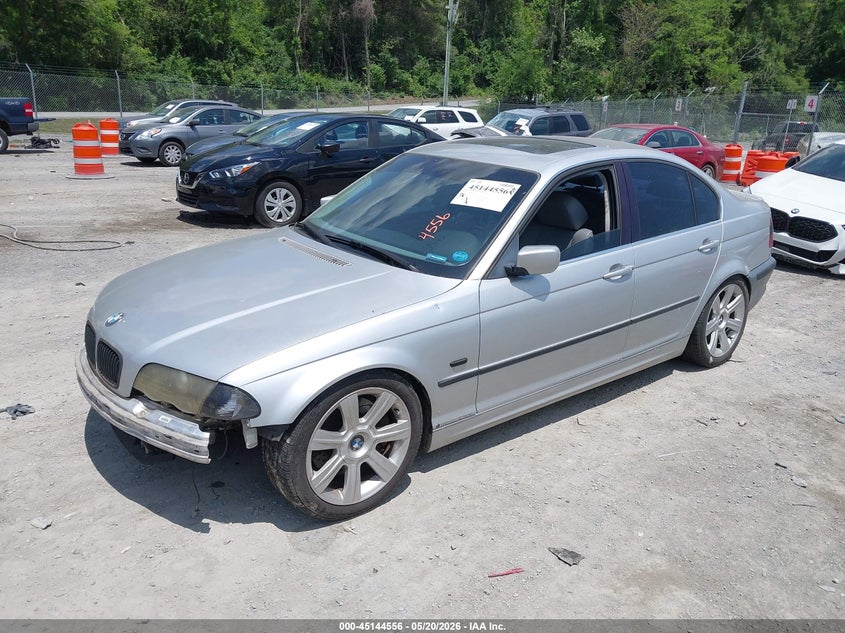 2001 BMW 3er VIN WBAAV53491FJ66207 IAAI salvage auction — FRONT END, Salvage (Tennessee), sold $300 on 2026-07-07 (photo 2)