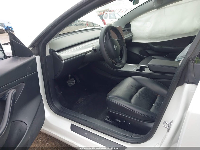 2021 Tesla Model 3 VIN 5YJ3E1EA9MF871895 IAAI salvage auction — RIGHT FRONT, Salvage (Texas), sold $1,850 on 2026-07-28 (photo 5)