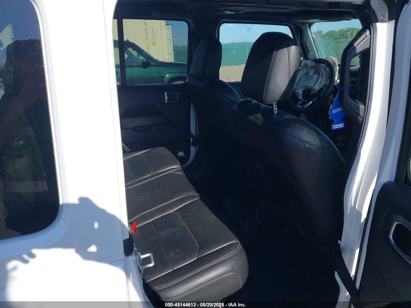 2018 Jeep Wrangler / VIN 1C4HJXEG9JW246994 IAAI salvage auction — RIGHT FRONT, Regular (South Dakota), sold $7,000 on 2026-07-28 (photo 8)