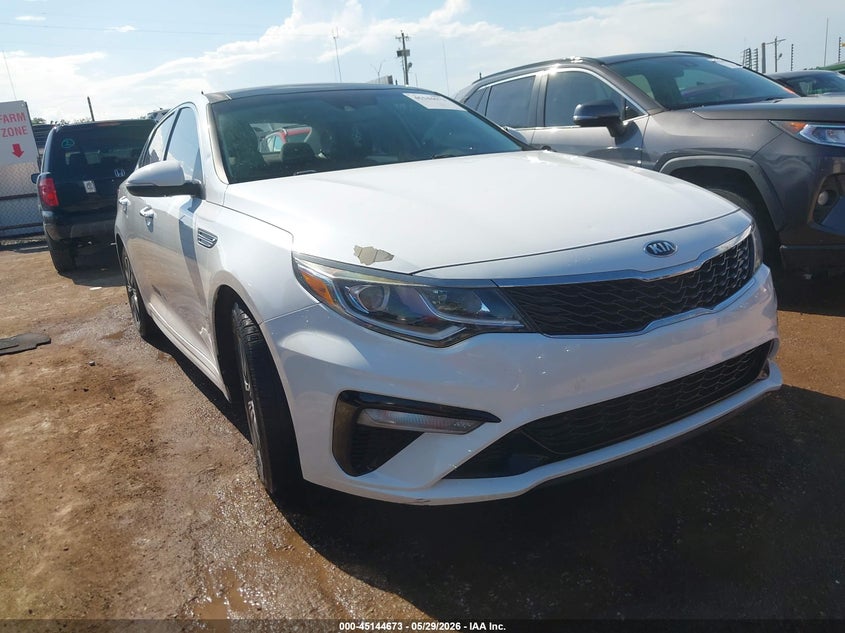2019 Kia Optima VIN 5XXGT4L36KG313946 IAAI salvage auction — HAIL, Clear (Oklahoma), sold $3,900 on 2026-07-15 (photo 1)