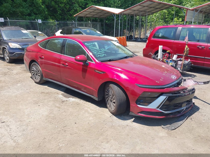 2025 Hyundai Sonata VIN KMHL34JJ0SA104418 IAAI salvage auction — RIGHT FRONT, Salvage - Greater Than 75% (Maryland), sold $3,600 on 2026-07-28 (photo 1)