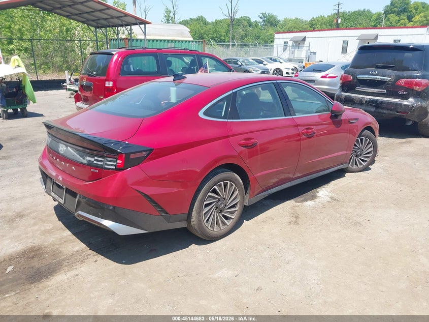 2025 Hyundai Sonata VIN KMHL34JJ0SA104418 IAAI salvage auction — RIGHT FRONT, Salvage - Greater Than 75% (Maryland), sold $3,600 on 2026-07-28 (photo 4)