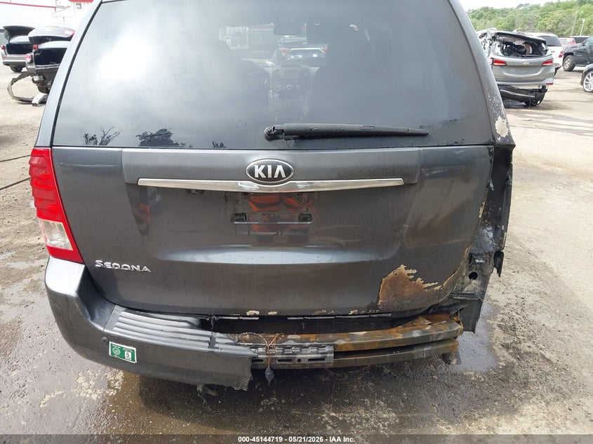 2014 Kia SEDONA VIN KNDMG4C76E6548022 IAAI salvage auction — EXTERIOR BURN, Clear (Virginia), sold $1,200 on 2026-07-22 (photo 6)