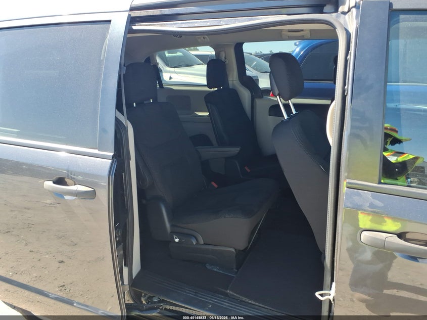 2020 Dodge Grand caravan VIN 2C4RDGBG8LR230751 IAAI salvage auction — NORMAL WEAR, Sf97 (North Carolina), sold $10,200 on 2026-07-16 (photo 8)