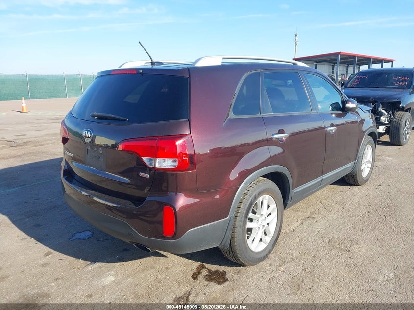 2015 Kia Sorento VIN 5XYKT4A6XFG564199 IAAI salvage auction — FRONT END, Regular (South Dakota), sold $25 on 2026-07-28 (photo 4)