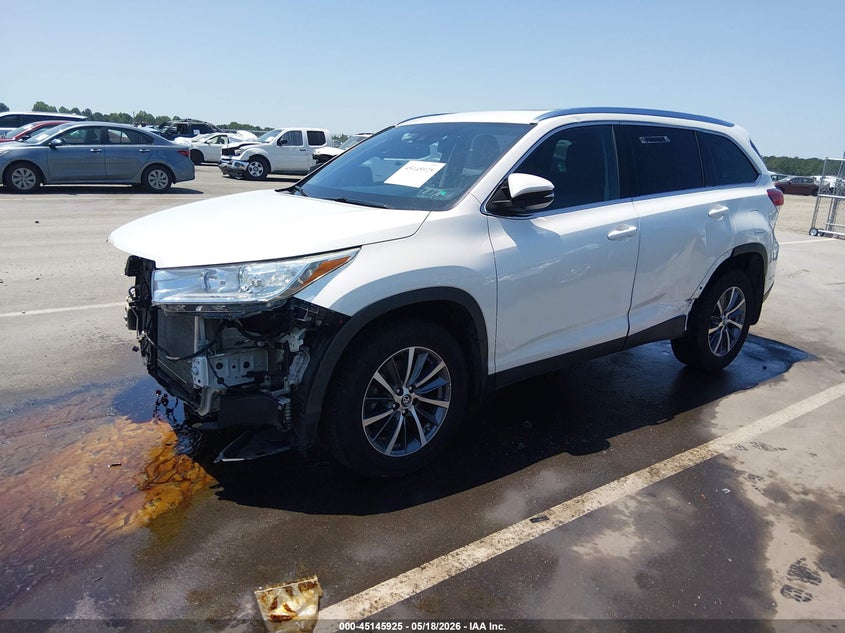 2019 Toyota Highlander VIN 5TDJZRFHXKS579607 IAAI salvage auction — FRONT END, Salvage Title, sold $7,000 on 2026-07-29 (photo 2)