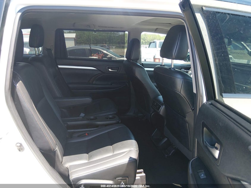 2019 Toyota Highlander VIN 5TDJZRFHXKS579607 IAAI salvage auction — FRONT END, Salvage Title, sold $7,000 on 2026-07-29 (photo 8)