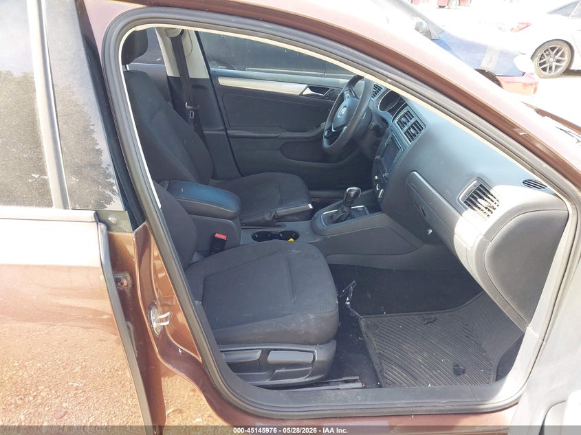 2016 Volkswagen Jetta VIN 3VWD67AJ8GM384310 IAAI salvage auction — FRONT END, Salvage Title, sold $850 on 2026-07-28 (photo 5)
