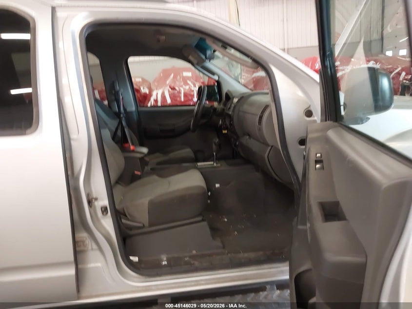2006 Nissan Xterra VIN 5N1AN08W26C523148 IAAI salvage auction — LEFT SIDE, Salvage (Oregon), sold $825 on 2026-07-09 (photo 5)