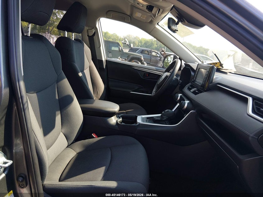 2019 Toyota Rav 4 VIN JTMG1RFV9KD017460 IAAI salvage auction — FRONT END, Salvage (New Jersey), sold $7,200 on 2026-07-27 (photo 5)