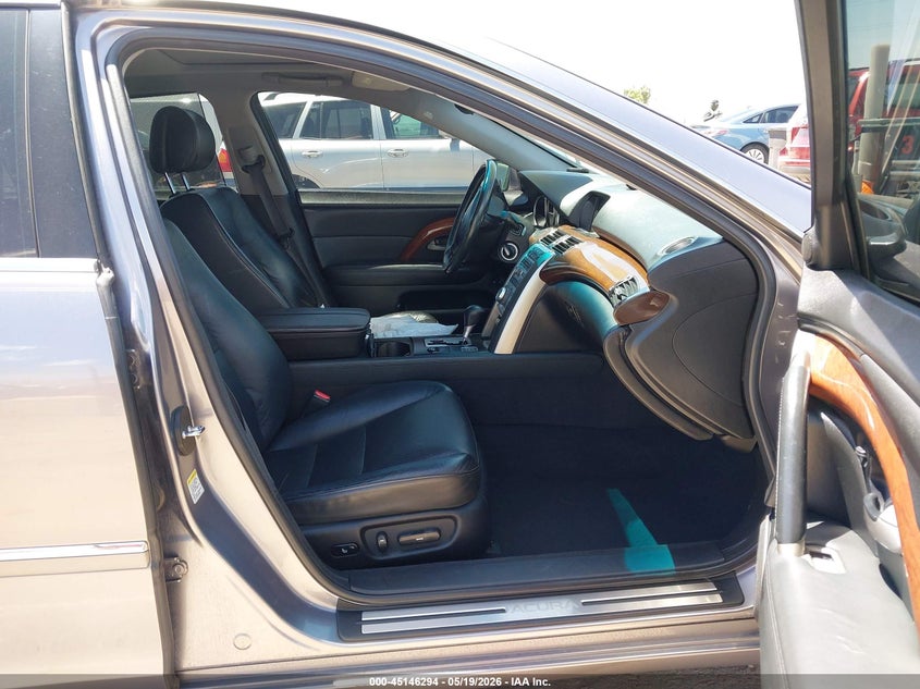2005 Acura Rl VIN JH4KB16575C019709 IAAI salvage auction — FRONT END, Clear (New Mexico), sold $1,450 on 2026-07-20 (photo 5)