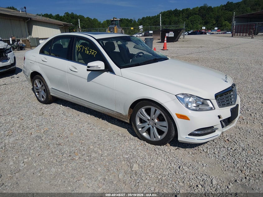 2012 Mercedes-benz C-klasse VIN WDDGF8BB6CR235003 IAAI salvage auction — FRONT END, Salvage (Kentucky), sold $1,300 on 2026-07-07 (photo 1)