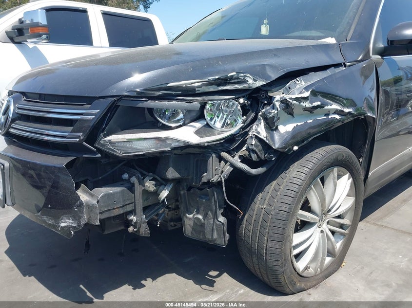 2015 Volkswagen Tiguan VIN WVGAV7AXXFW515969 IAAI salvage auction — LEFT FRONT, Salvage Title, sold $925 on 2026-07-29 (photo 6)