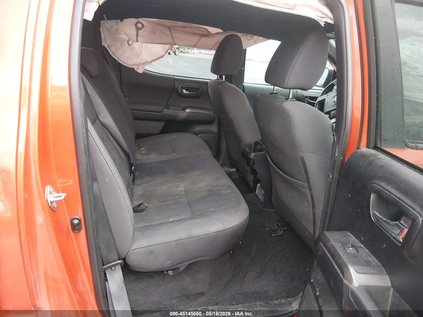 2016 Toyota Tacoma VIN 5TFCZ5AN0GX038341 IAAI salvage auction — FRONT END, Salvage (Illinois), sold $6,200 on 2026-07-21 (photo 8)