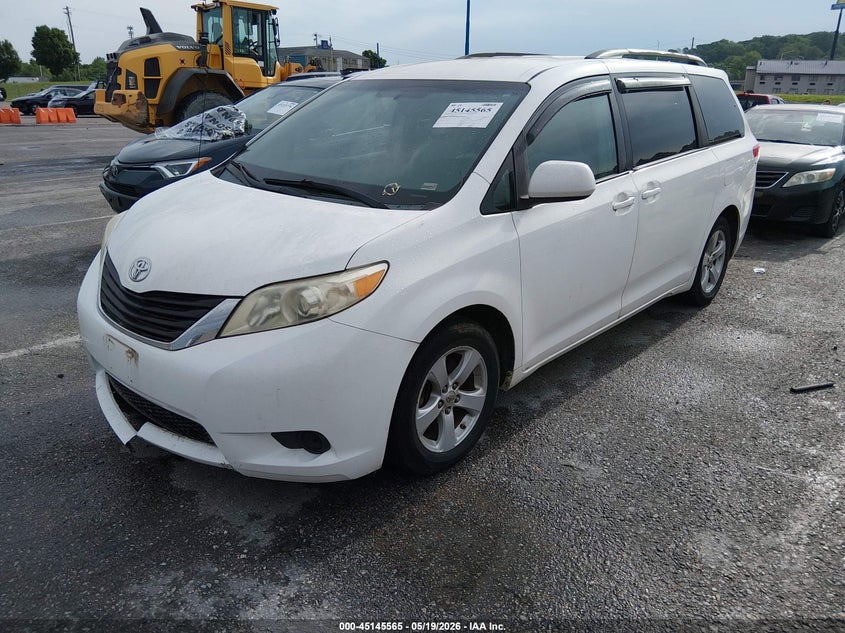 2011 Toyota Sienna VIN 5TDKK3DCXBS071828 IAAI salvage auction — REAR END, Salvage (Illinois), sold $1,450 on 2026-07-14 (photo 2)