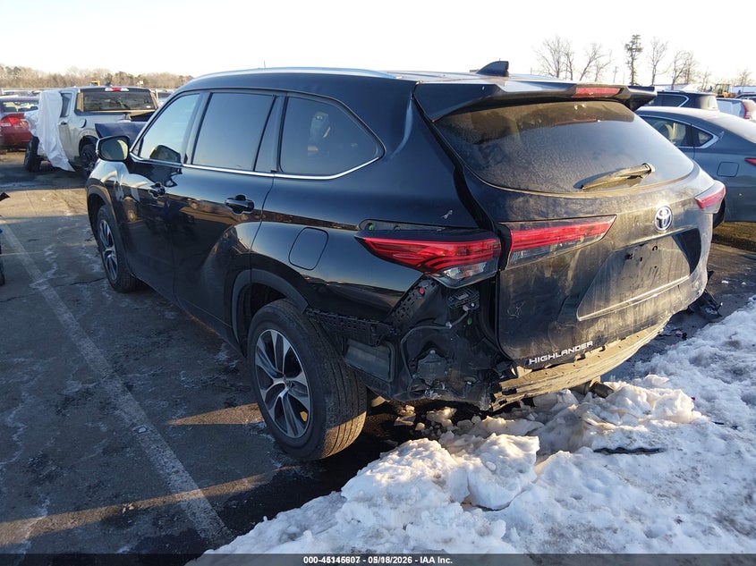 2020 Toyota Highlander VIN 5TDGZRAHXLS003907 IAAI salvage auction — FRONT END, Clear (New Jersey), sold $11,100 on 2026-07-20 (photo 3)