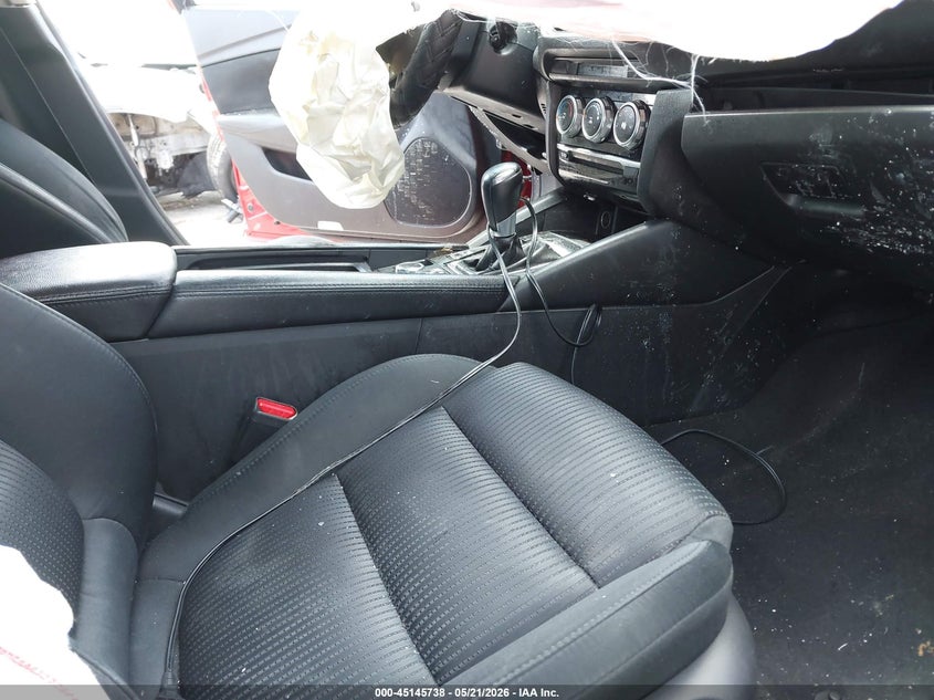 2016 Mazda 6 VIN JM1GJ1U58G1420228 IAAI salvage auction — FRONT END, Rebuildable (Florida), sold $200 on 2026-07-13 (photo 5)