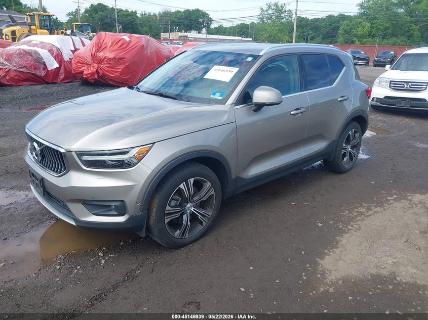 2021 Volvo Xc40 VIN YV4162UL2M2482237 IAAI salvage auction — LEFT SIDE, Salvage (Idaho), sold $9,900 on 2026-07-15 (photo 2)