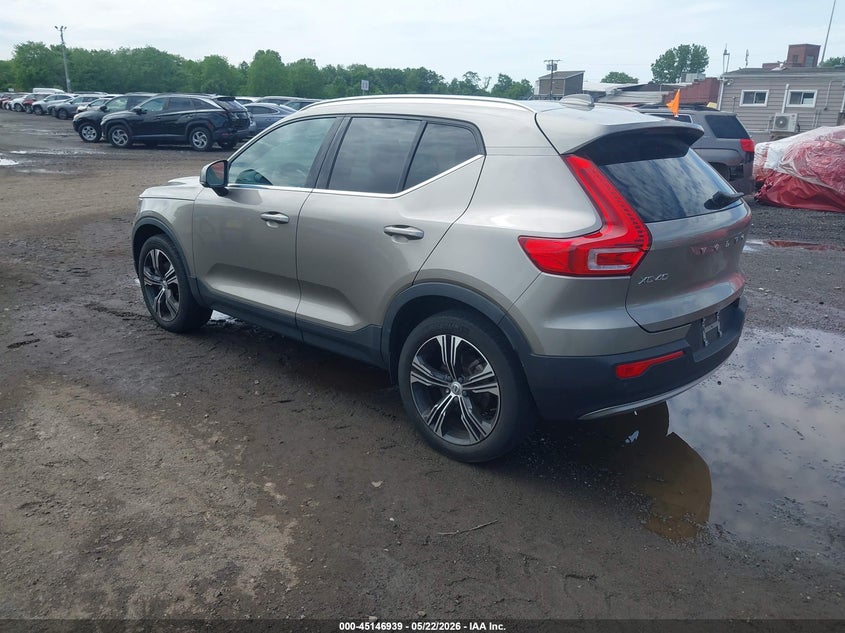 2021 Volvo Xc40 VIN YV4162UL2M2482237 IAAI salvage auction — LEFT SIDE, Salvage (Idaho), sold $9,900 on 2026-07-15 (photo 3)