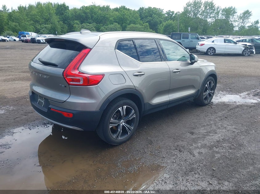 2021 Volvo Xc40 VIN YV4162UL2M2482237 IAAI salvage auction — LEFT SIDE, Salvage (Idaho), sold $9,900 on 2026-07-15 (photo 4)