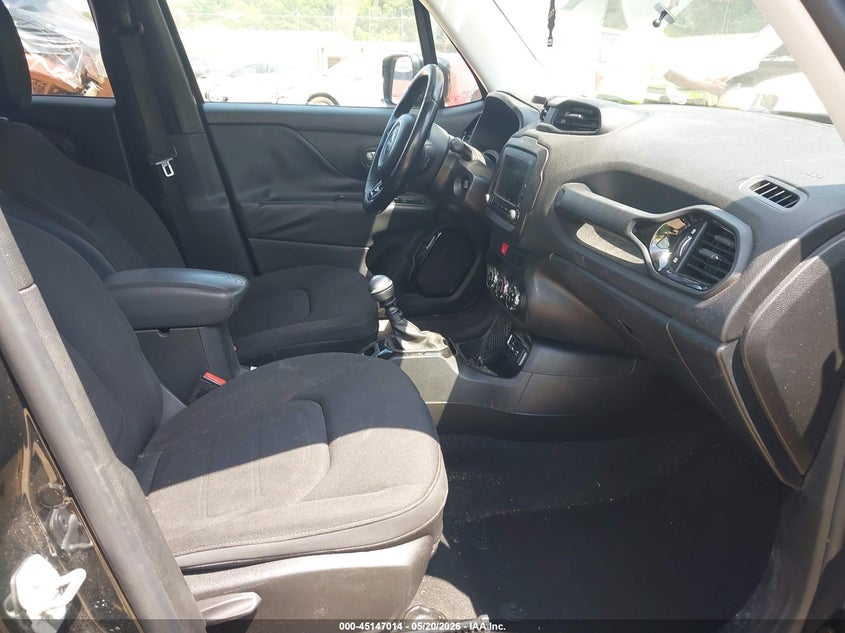2017 Jeep Renegade VIN ZACCJABH0HPF42594 IAAI salvage auction — RIGHT SIDE, Salvage (Tennessee), sold $1,200 on 2026-08-12 (photo 5)