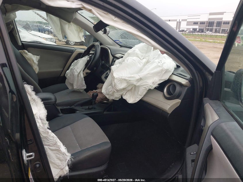 2015 Toyota Rav 4 VIN 2T3ZFREV4FW214282 IAAI salvage auction — RIGHT FRONT, Salvage (Texas), sold $1,900 on 2026-07-09 (photo 5)