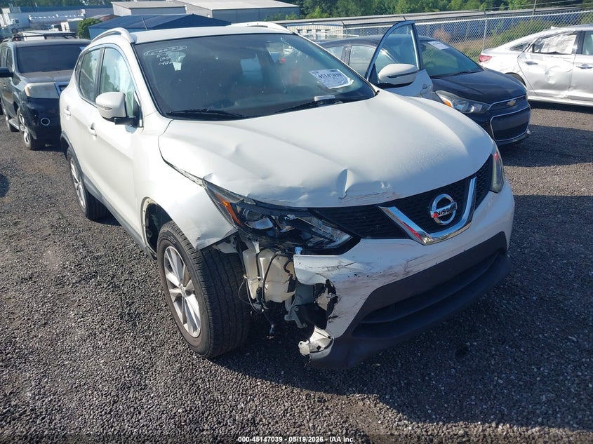 2017 Nissan Rogue VIN JN1BJ1CRXHW124021 IAAI salvage auction — RIGHT FRONT, Salvage (South Carolina), sold $1,700 on 2026-07-07 (photo 6)