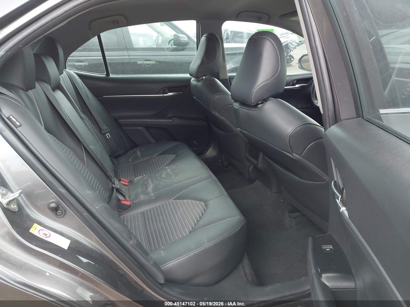 2019 Toyota Camry VIN 4T1B11HK1KU686008 IAAI salvage auction — REAR END, Salvage (Texas), sold $4,550 on 2026-07-27 (photo 8)