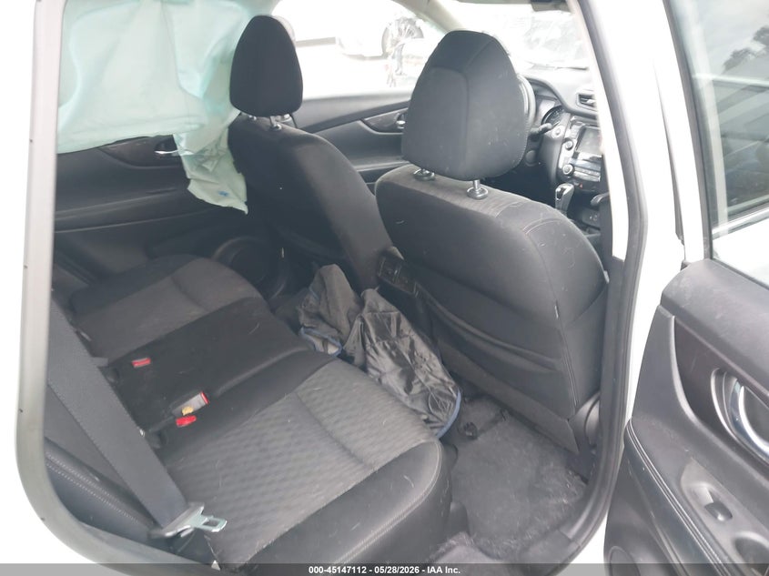 2019 Nissan Rogue VIN JN8AT2MT8KW256922 IAAI salvage auction — LEFT SIDE, Salvage Title, sold $2,300 on 2026-07-08 (photo 8)