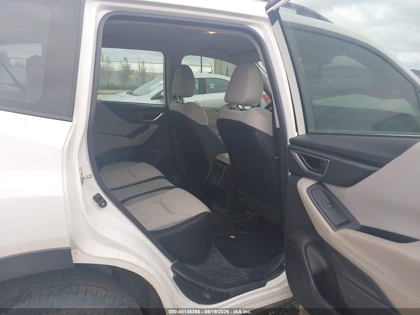 2021 Subaru Forester VIN JF2SKADC9MH525550 IAAI salvage auction — FRONT END, Clear Claim Paid (Wisconsin), sold $1,950 on 2026-07-30 (photo 8)