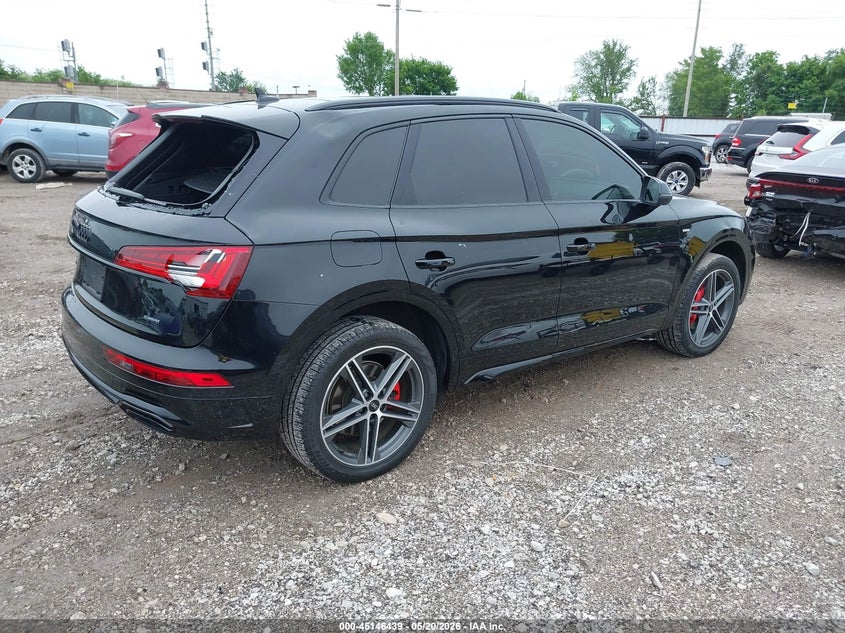 2024 Audi Q5 VIN WA1E2AFY4R2126280 IAAI salvage auction — HAIL, Clear (Missouri), sold $25,000 on 2026-08-21 (photo 4)