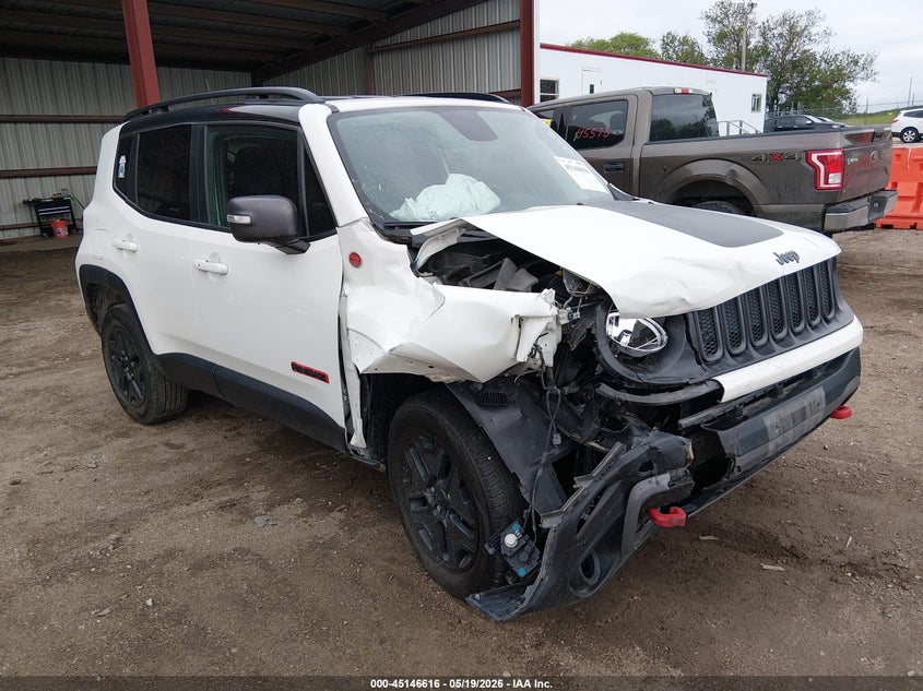 2018 Jeep Renegade VIN ZACCJBCB4JPH00649 IAAI salvage auction — RIGHT FRONT, Salvage Title, sold $775 on 2026-08-08 (photo 1)