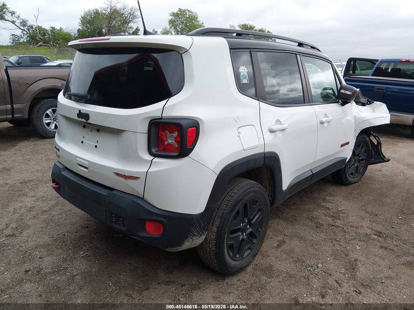 2018 Jeep Renegade VIN ZACCJBCB4JPH00649 IAAI salvage auction — RIGHT FRONT, Salvage Title, sold $775 on 2026-08-08 (photo 4)
