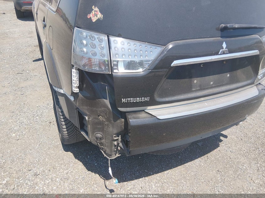 2011 Mitsubishi Outlander VIN JA4JT5AX7BU008445 IAAI salvage auction — UNKNOWN, Salvage - Greater Than 75% (Maryland), sold $825 on 2026-07-06 (photo 6)