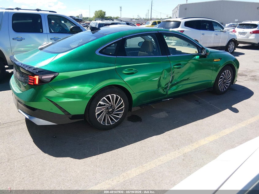 2026 Hyundai Sonata VIN KMHL54JJ9TA135310 IAAI salvage auction — SIDE, Salvage (Utah), sold $13,775 on 2026-07-16 (photo 4)