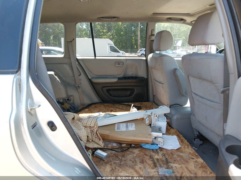 2004 Toyota Highlander VIN JTEDP21AX40041527 IAAI salvage auction — NORMAL WEAR, Clear (Montana), sold $750 on 2026-07-24 (photo 8)