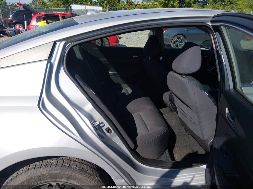 2019 Nissan Altima VIN 1N4BL4BW3KN304797 IAAI salvage auction — RIGHT SIDE, Salvage Title, sold $1,550 on 2026-07-18 (photo 8)